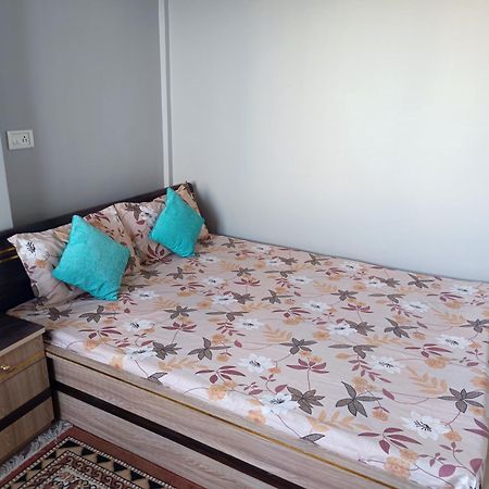 Tashi Delek Home Stay ดาร์จีลิง ภายนอก รูปภาพ