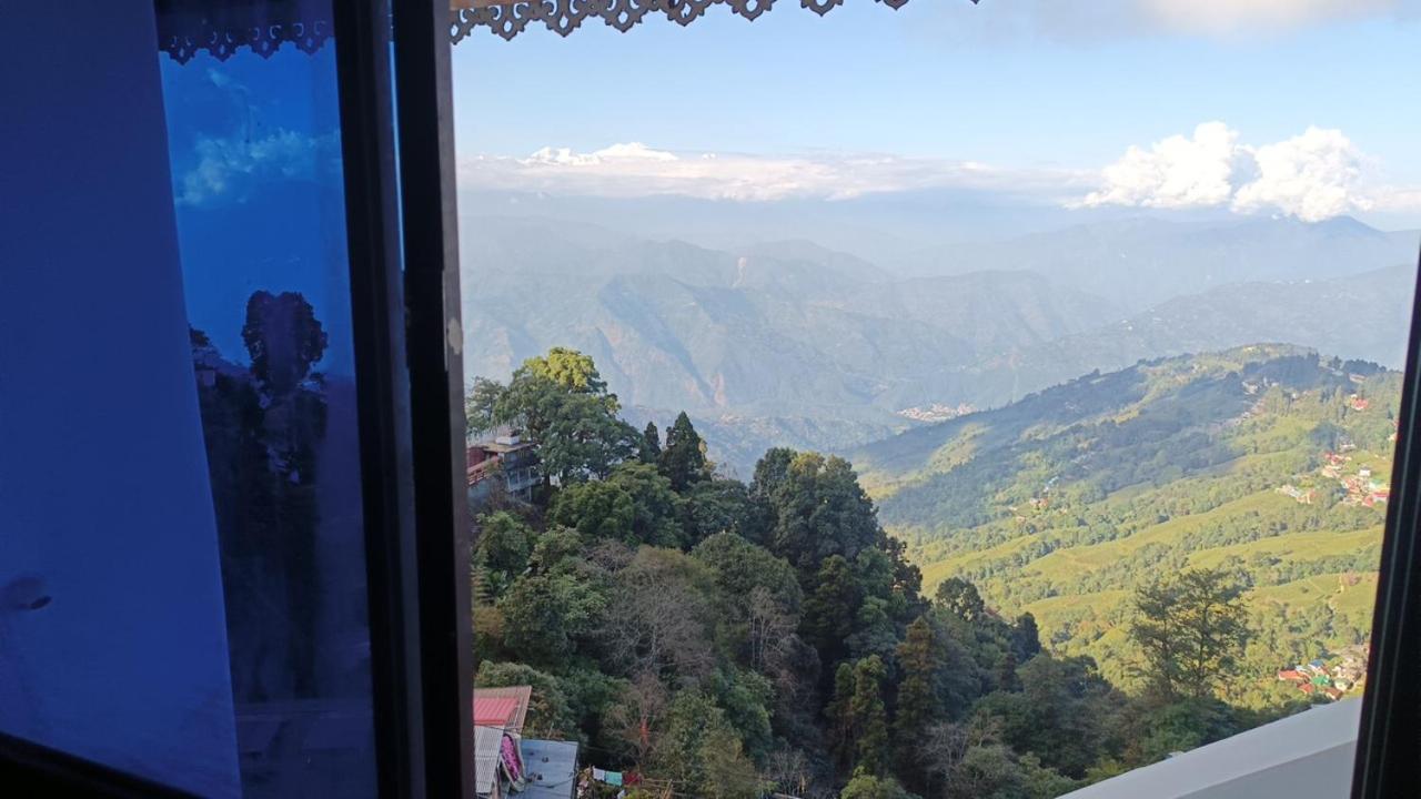 Tashi Delek Home Stay ดาร์จีลิง ภายนอก รูปภาพ